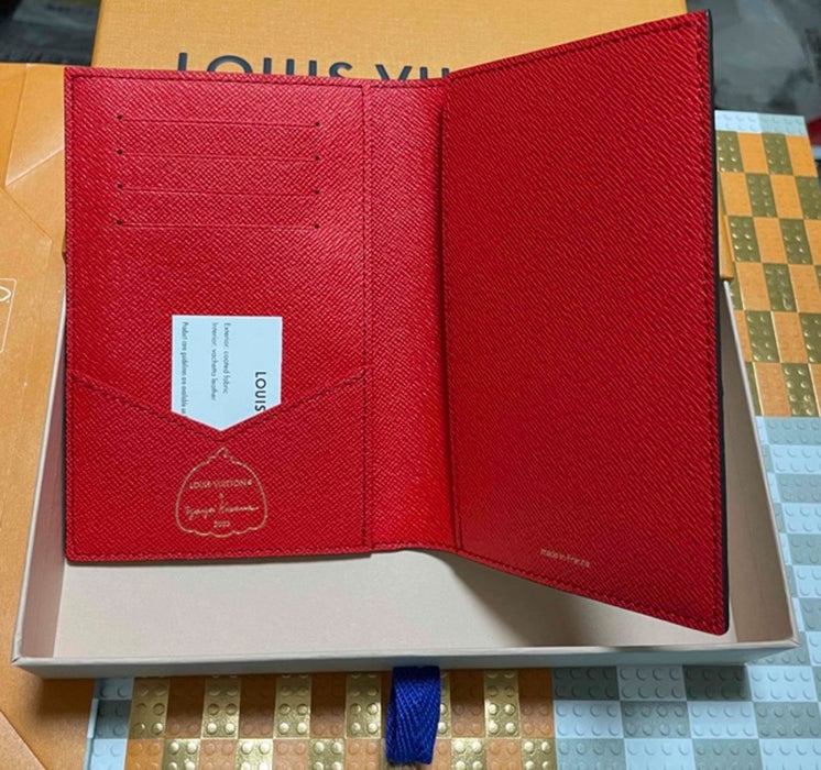 Louis Vuitton - Louis Vuitton x Yayoi Kusama Passport Cover (Used)